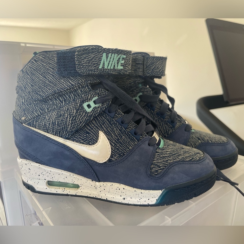 Nike Air Revolution Sky-hi city Tokyo: size 7.5